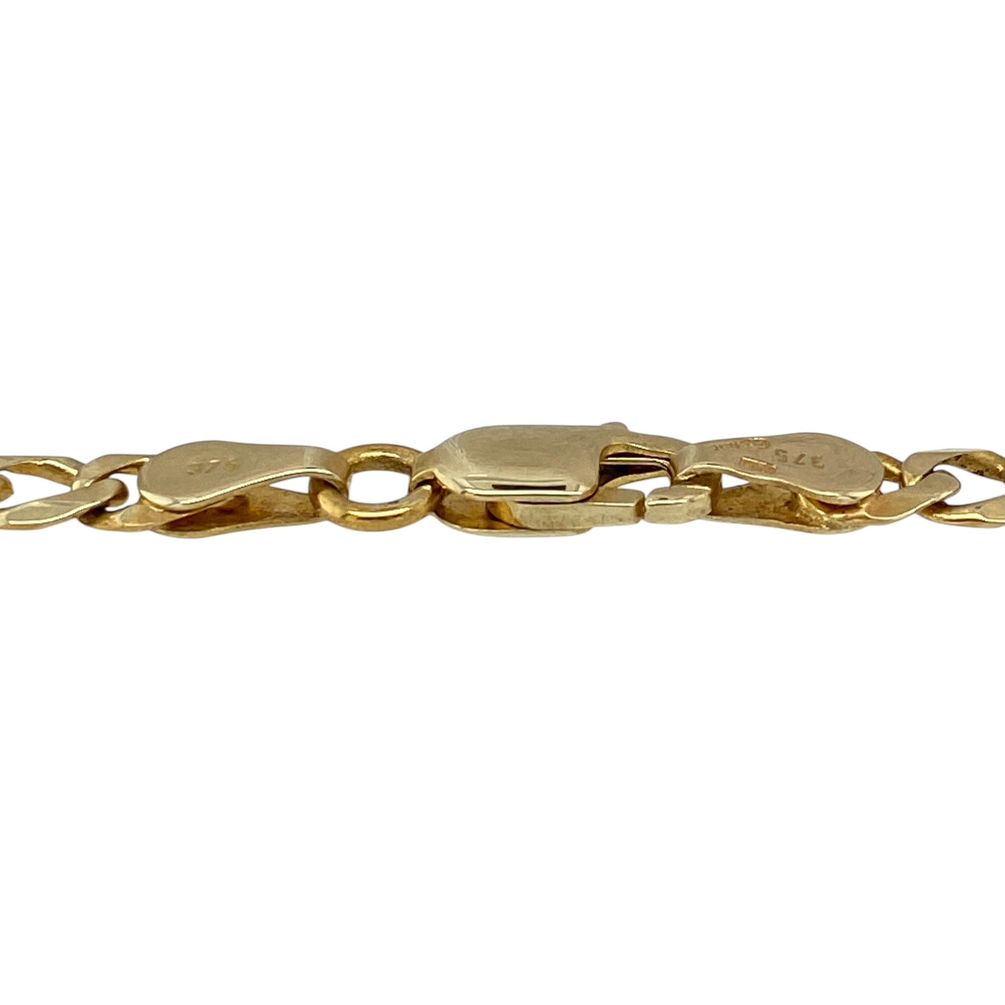 Pre-owned 9ct Yellow Gold 7" Mum with a heart either side on a Curb Bracelet with the weight 4.60 grams. the link width is 4mm and the mum plate is 34mm by 8mm

Add vintage-inspired elegance and sentimental charm to your jewellery collection with this pre-owned 9ct yellow gold and blue cameo oval pendant and brooch, featuring a beautifully detailed mother and child portrait.

Design: The piece showcases a classic oval cameo design depicting a mother and child, creating a meaningful and timeless focal point.