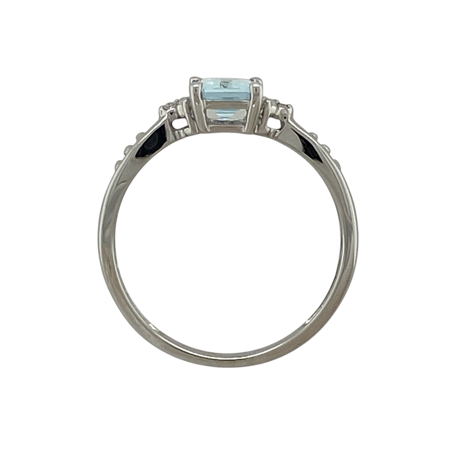 9ct Gold Diamond & Aquamarine Ring