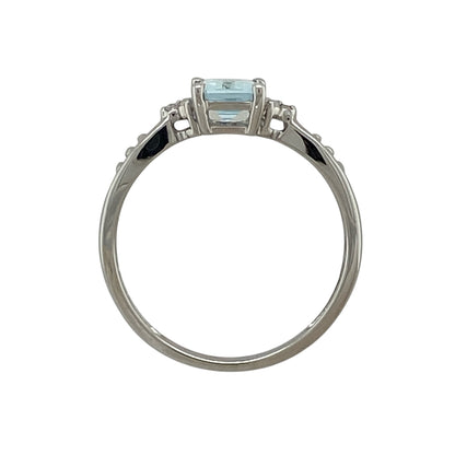9ct Gold Diamond & Aquamarine Ring