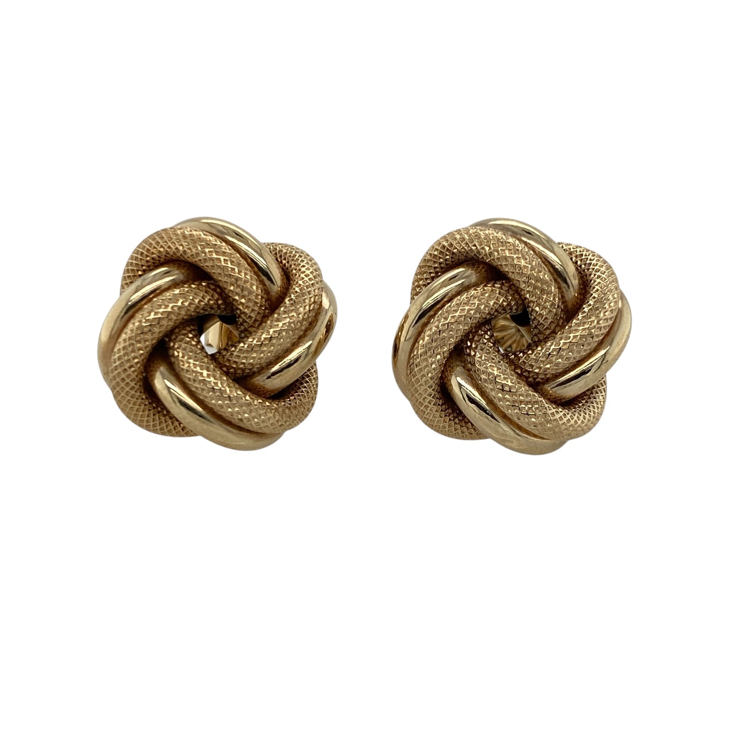 Add bold texture and timeless style to your jewellery collection with these pre-owned 9ct yellow gold 17mm patterned knot stud earrings, featuring an eye-catching interwoven design and decorative detailing—perfect for everyday wear, special occasions, or adding a statement finish to any outfit.

Design: The earrings feature a classic knot-inspired design with interwoven sections and patterned detailing, creating a distinctive and elegant appearance with timeless appeal.