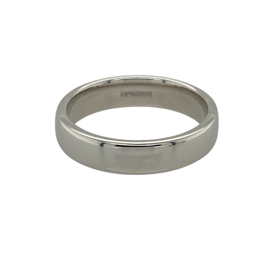 Add timeless elegance and enduring style to your jewellery collection with this pre-owned 9ct gold 4mm wedding band ring, featuring a classic polished profile—perfect as a wedding ring, commitment band, stacking ring, or sophisticated everyday jewellery piece.

Design: The ring features a traditional 4mm wedding band design with a smooth polished finish, creating a timeless look that suits both classic and contemporary styles.