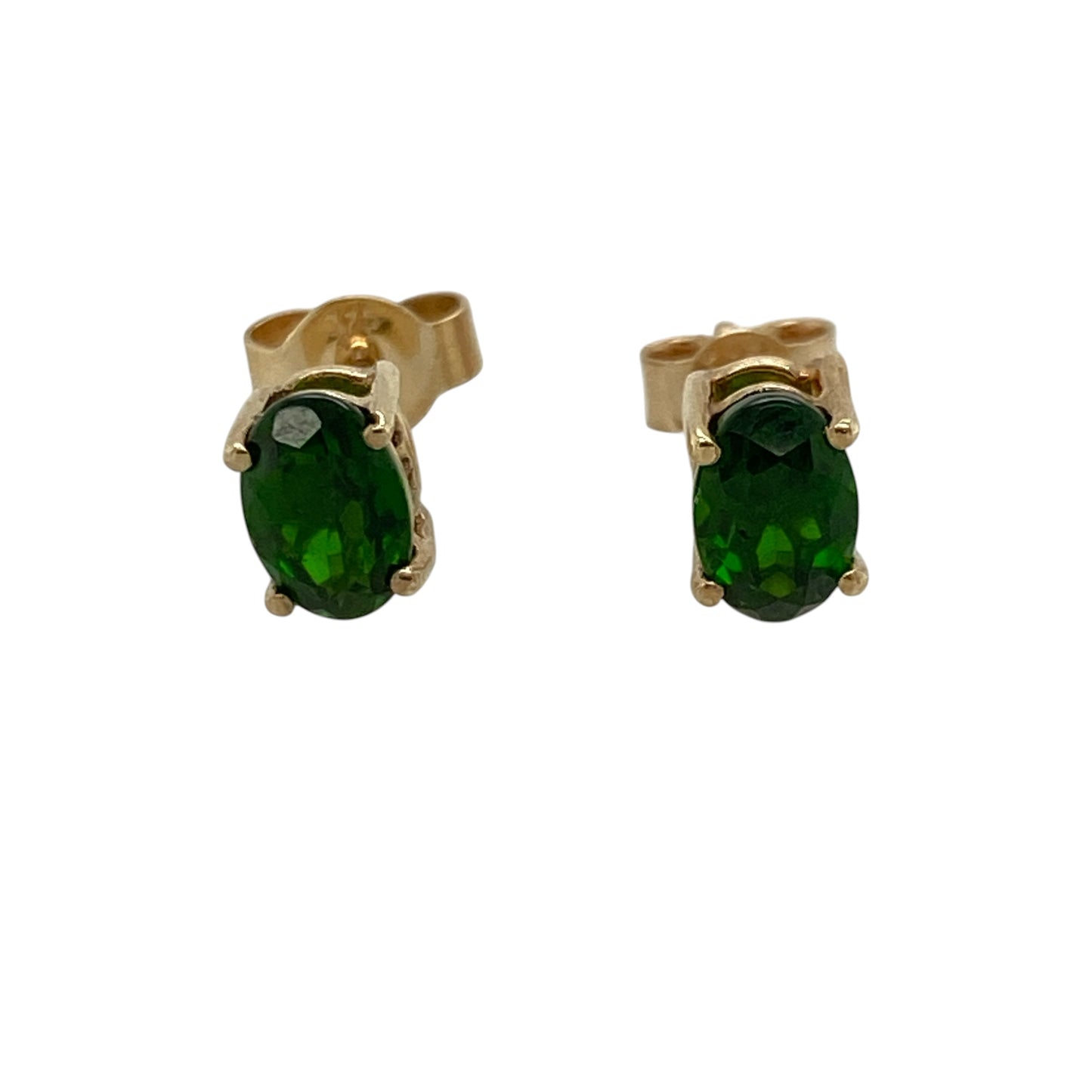 Add vibrant colour and timeless elegance to your jewellery collection with these pre-owned 9ct yellow gold and chrome diopside oval stud earrings, featuring rich green gemstones in a classic stud design—perfect for everyday wear, special occasions, or adding a striking pop of colour to your jewellery collection.

Design: The earrings feature a classic oval stud design showcasing vibrant chrome diopside gemstones, creating a timeless and elegant look that is easy to wear for any occasion.