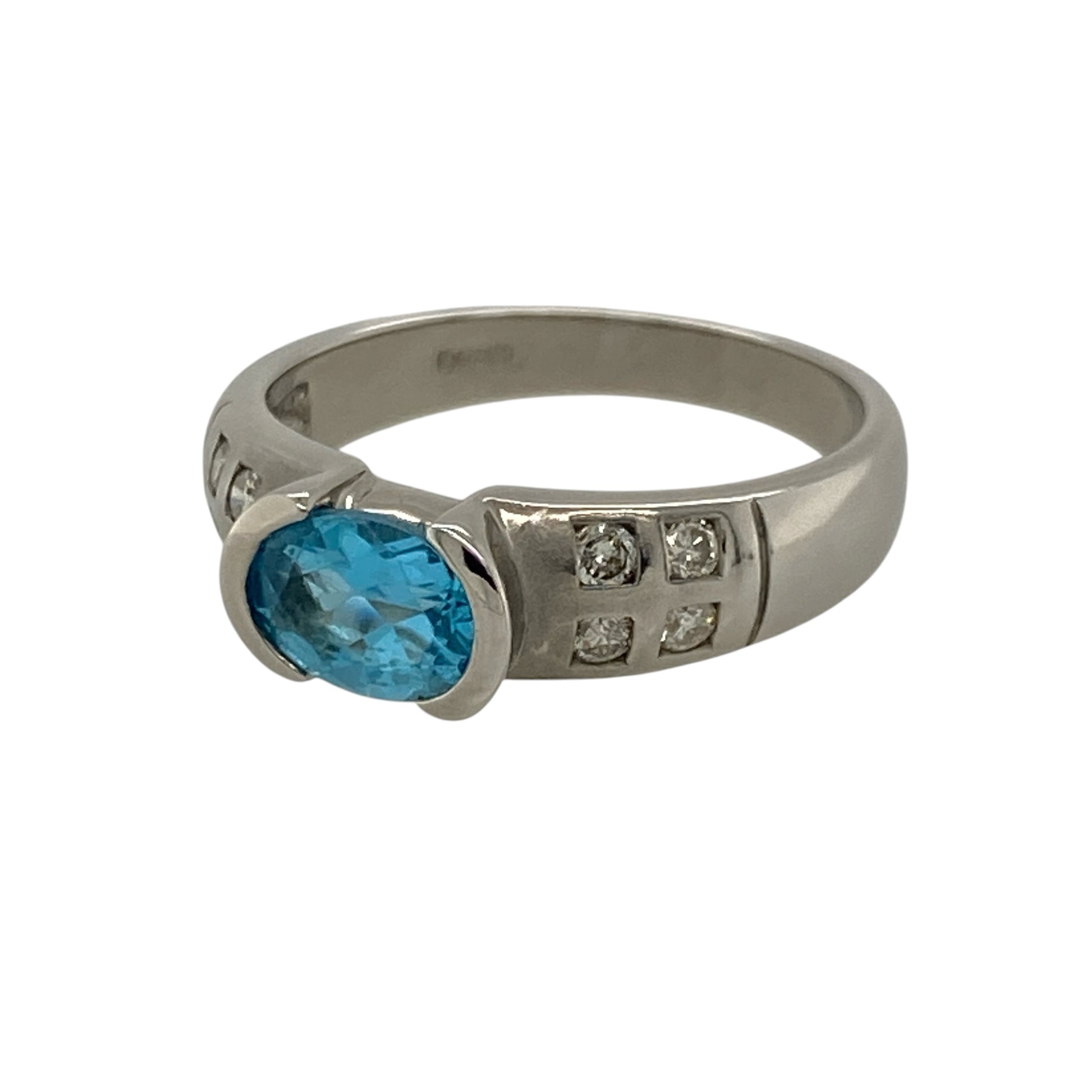 Add refreshing colour and timeless sparkle to your jewellery collection with this pre-owned 9ct white gold diamond and blue topaz ring, featuring a beautiful oval blue topaz enhanced by sparkling diamond-set shoulders—perfect as a dress ring, birthday gift, or elegant everyday jewellery piece.

Design: The ring showcases an elegant oval blue topaz at its centre, complemented by sparkling diamonds along the shoulders to create a refined design with vibrant colour and lasting brilliance.