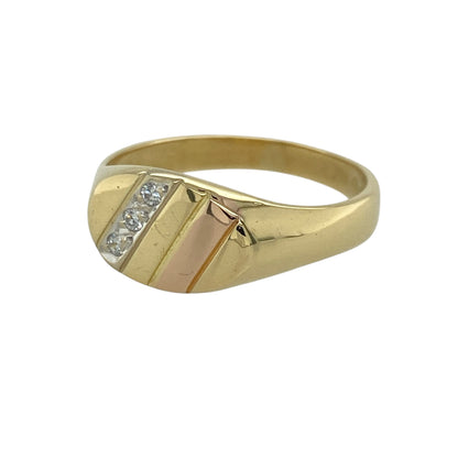 Add distinctive two-tone style to your jewellery collection with this pre-owned 9ct yellow and rose gold cubic zirconia oval signet ring, featuring a striped face set with three stones for a bold and eye-catching finish—perfect as a statement ring, dress ring, or unique everyday jewellery piece.

Design: The ring features a classic oval signet shape with a striped two-tone design across the face, combining warm yellow and rose gold tones with three cubic zirconia stones for added detail and sparkle.