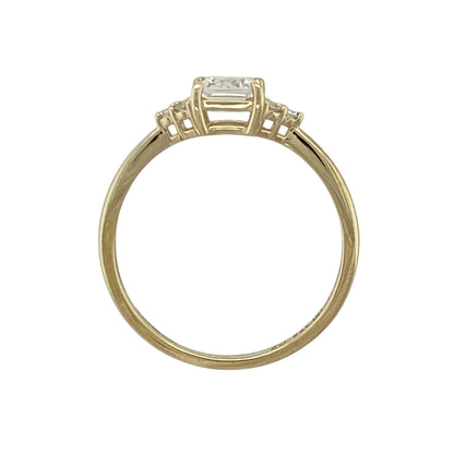 9ct Gold & Cubic Zirconia Solitaire Ring