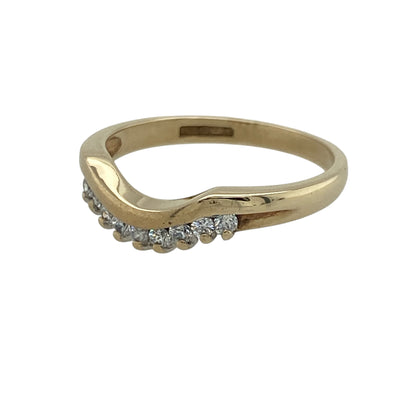 Add graceful elegance to your jewellery collection with this pre-owned 9ct yellow gold cubic zirconia wishbone ring, featuring a timeless wishbone design accented with sparkling cubic zirconia stones—perfect for stacking, everyday wear, or as a meaningful gift.

Design: The ring showcases a classic wishbone silhouette, beautifully highlighted with shimmering cubic zirconia stones that add sparkle while maintaining an elegant and versatile style.