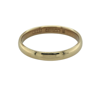 Celebrate timeless simplicity with this pre-owned 9ct yellow gold wedding band ring, featuring a classic 3mm profile that offers a traditional and elegant look. Perfect as a wedding ring, commitment band, stacking ring, or everyday piece of jewellery.

Design: The ring features a classic plain band design with a smooth polished finish, offering understated elegance that never goes out of style.