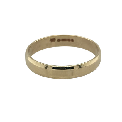Celebrate timeless style with this pre-owned 9ct yellow gold wedding band ring, featuring a classic 4mm polished profile that offers a traditional and versatile look. Perfect as a wedding ring, commitment band, stacking ring, or an elegant everyday accessory.

Design: The ring features a classic plain band with a smooth polished finish, creating a clean and understated design that will never go out of fashion.