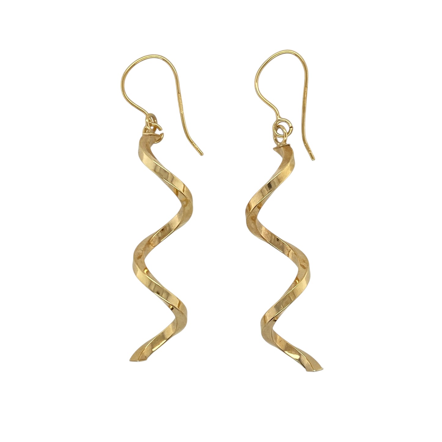 Add a contemporary touch to your jewellery collection with these pre-owned 9ct yellow gold spiral drop earrings. Their elegant twisted design offers subtle movement and timeless style, making them perfect for both everyday wear and special occasions.

Design: The earrings feature a graceful spiral drop design with polished twists that catch the light beautifully, creating an elegant and modern look.