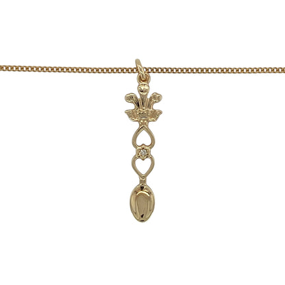 Celebrate Welsh heritage with this pre-owned 9ct yellow gold and diamond Three Feathers lovespoon pendant on a 16-inch curb chain necklace. Combining the iconic Welsh Three Feathers emblem with a traditional lovespoon design and sparkling diamonds, this meaningful necklace is a beautiful keepsake or thoughtful gift.

Design: The necklace features a Welsh lovespoon pendant incorporating the Prince of Wales's Three Feathers emblem, enhanced with diamond accents for an elegant finishing touch.