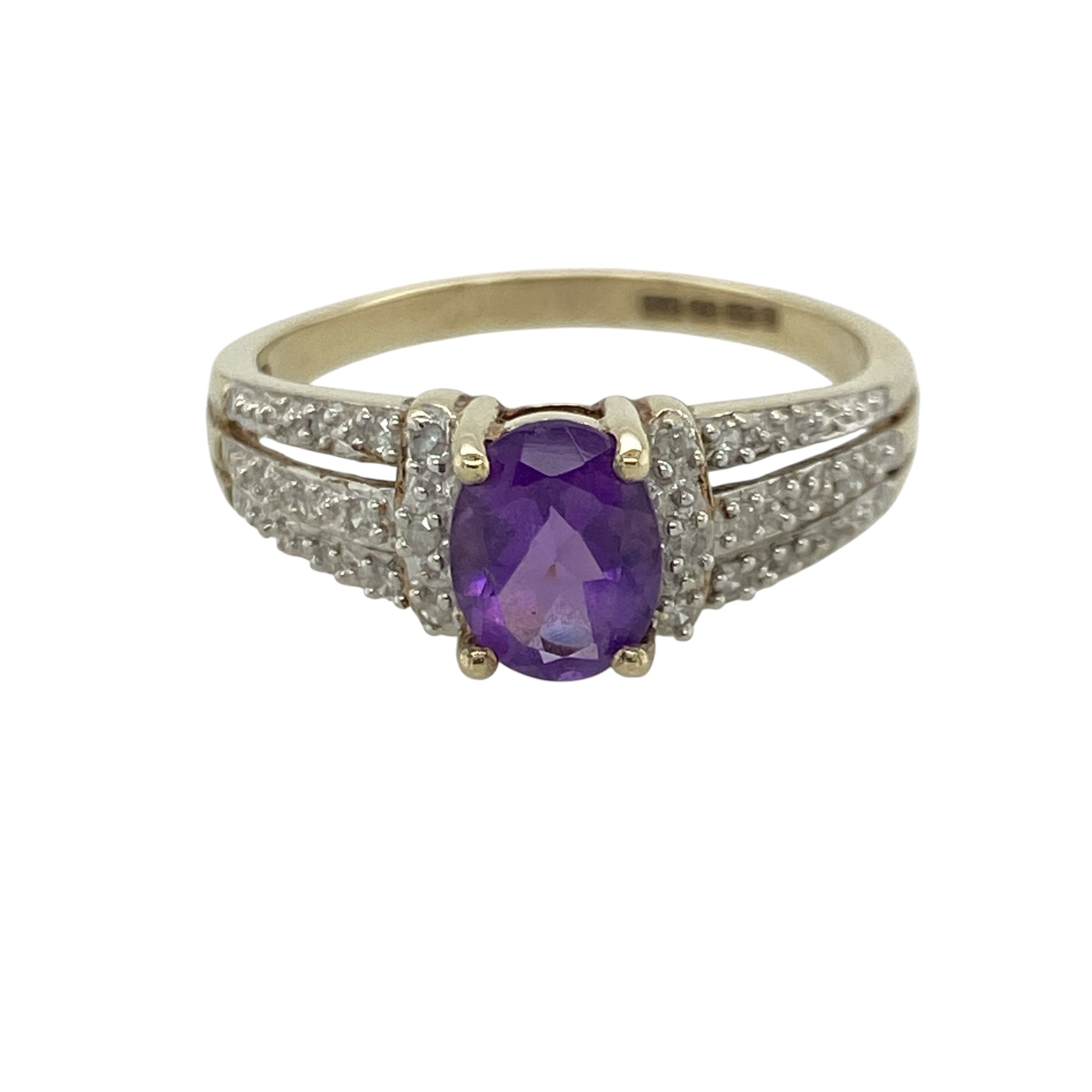 9ct Gold Diamond & Amethyst Ring