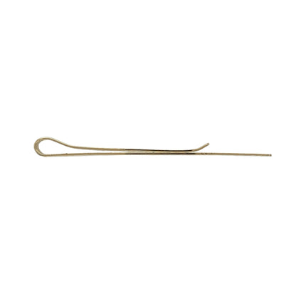 Complete your formal look with this elegant pre-owned 9ct yellow gold diamond striped tie slide. Combining a timeless striped design with a subtle diamond accent, this classic accessory adds a refined finishing touch to any shirt and tie.

Design: The tie slide features a smart striped pattern with a genuine diamond accent, creating a sophisticated look suitable for both business wear and special occasions.