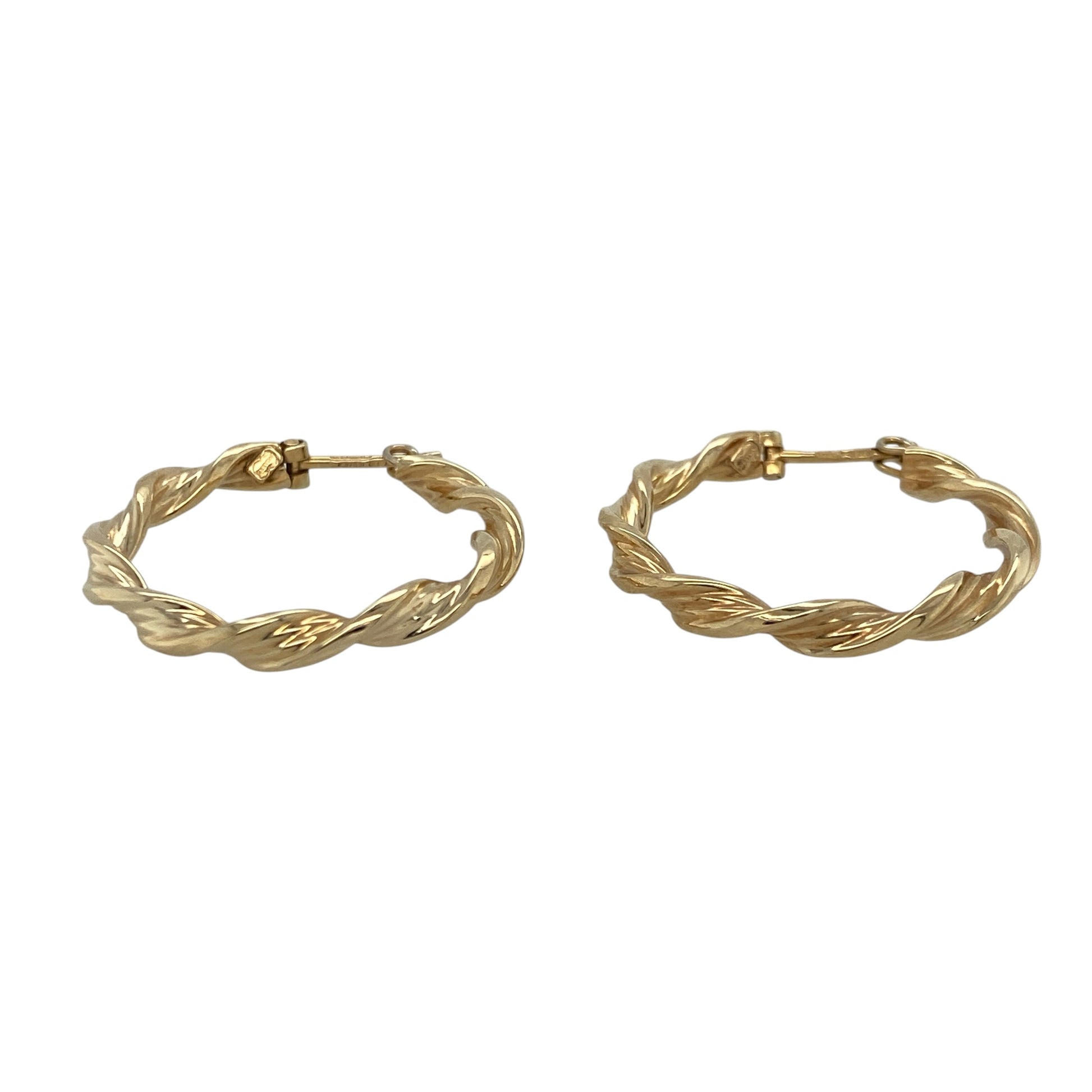 Complete your jewellery collection with these pre-owned 9ct yellow gold twisted hoop creole earrings, featuring an elegant textured design that brings timeless style to everyday and occasion wear.

Design: These classic creole earrings feature a beautifully twisted hoop design that catches the light from every angle, adding depth and texture to a timeless gold hoop style.
Material: Made from 9-carat yellow gold, the polished finish enhances the twisted detailing while offering a rich, warm glow.