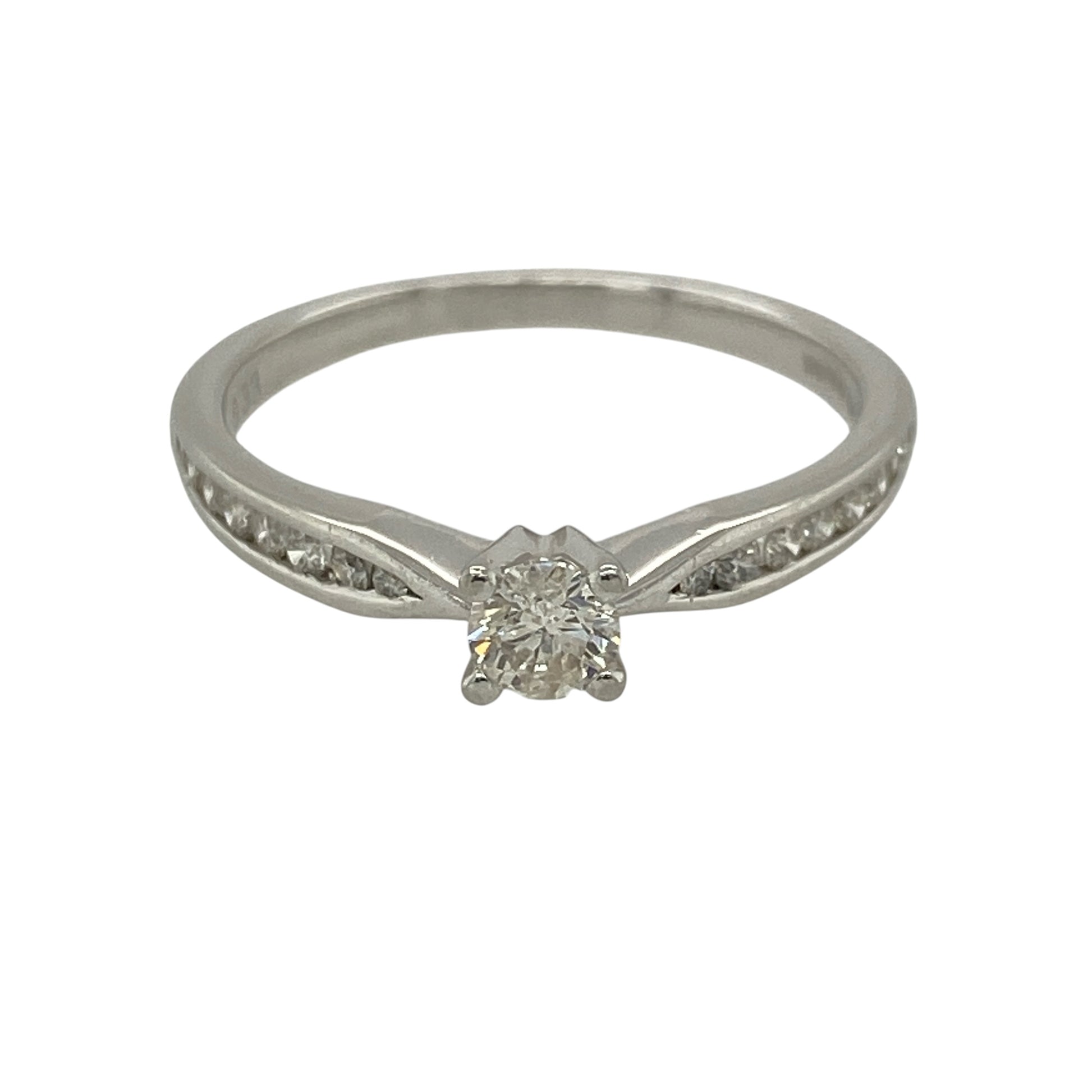 Platinum & Diamond Solitaire Ring
