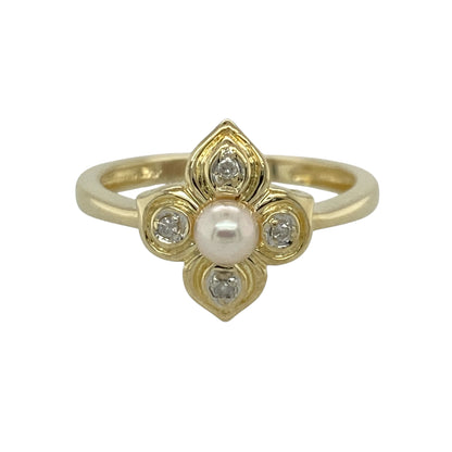 9ct Gold Diamond & Pearl Flower Style Ring