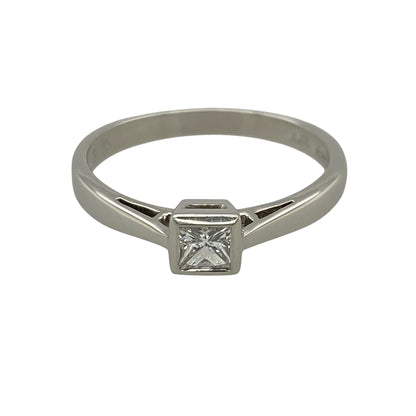 Platinum & Diamond Solitaire Ring