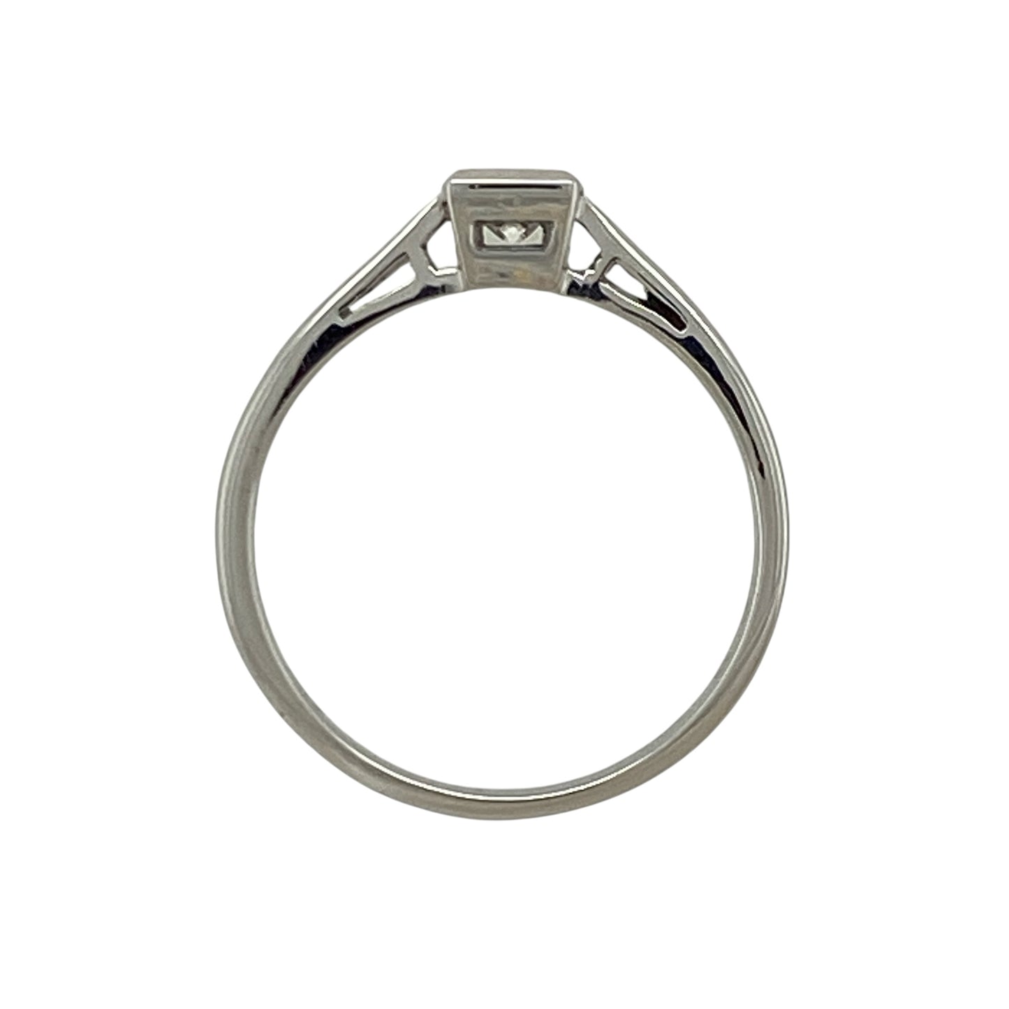 Platinum & Diamond Solitaire Ring