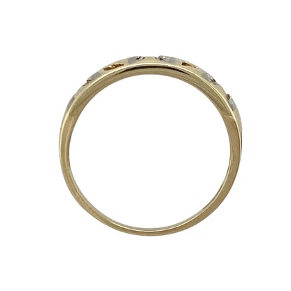 9ct Gold & Garnet Flower Style Band Ring