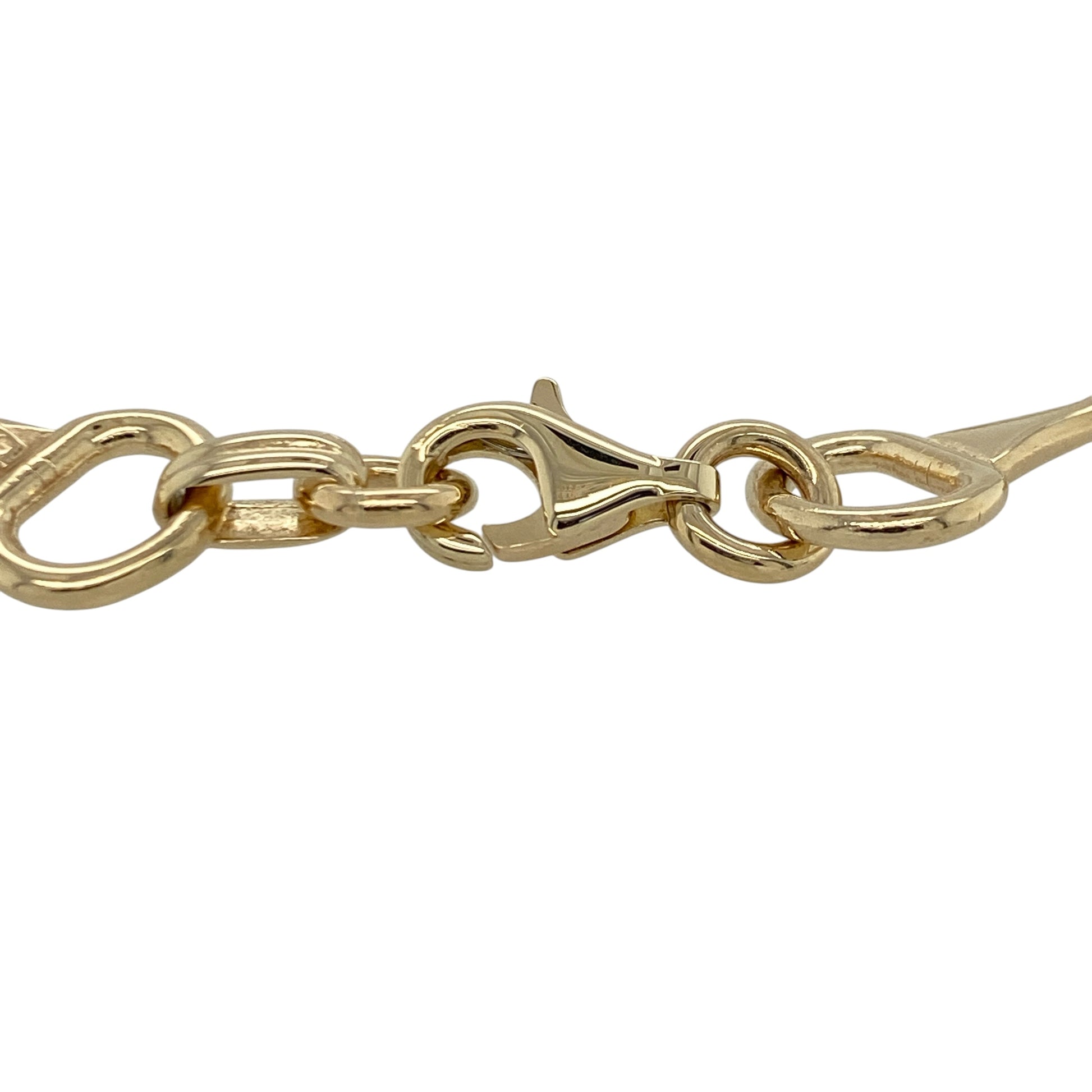 This pre-owned 9ct yellow gold equestrian double bit link bracelet is a striking piece inspired by classic horse riding tack.

Design: Featuring bold double bit links, this bracelet showcases an elegant equestrian-inspired design with a polished finish. Its substantial 10mm wide links create a statement look while remaining timeless and versatile.
Material: Made from 9-carat yellow gold.