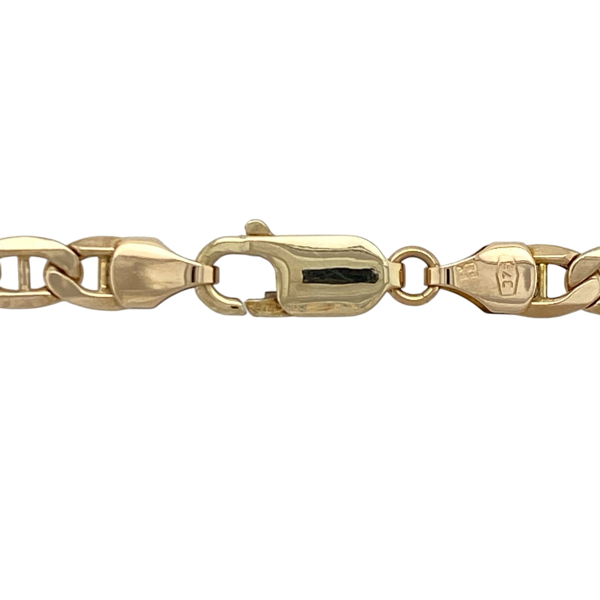 This pre-owned 9ct yellow gold anchor chain is a classic and versatile piece, perfect for wearing on its own or with your favourite pendant.

Design: Featuring traditional anchor links with a polished finish, this 20-inch chain offers a timeless look that suits both everyday wear and special occasions. Its 5mm wide links provide a substantial appearance while remaining comfortable to wear.
Material: Made from 9-carat yellow gold.