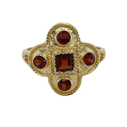 9ct Gold & Garnet Flower Style Ring