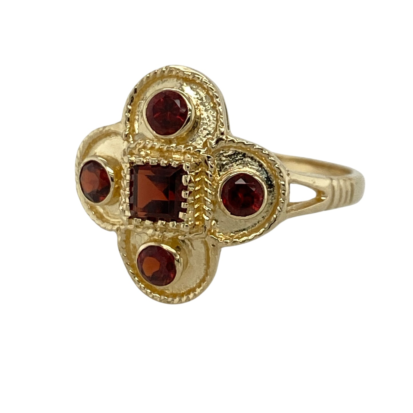 This pre-owned 9ct gold garnet flower style ring features a bold floral design with rich red garnets that create a striking statement piece.

Design: The ring is designed in an elegant flower style, with deep red garnets arranged to form a beautiful floral cluster. Measuring approximately 16mm high at the front, it offers an eye-catching vintage-inspired look that is perfect for special occasions or everyday wear.
Material: Made from 9-carat gold.
Gemstone Detail: Set with garnets in a flower style cluster.