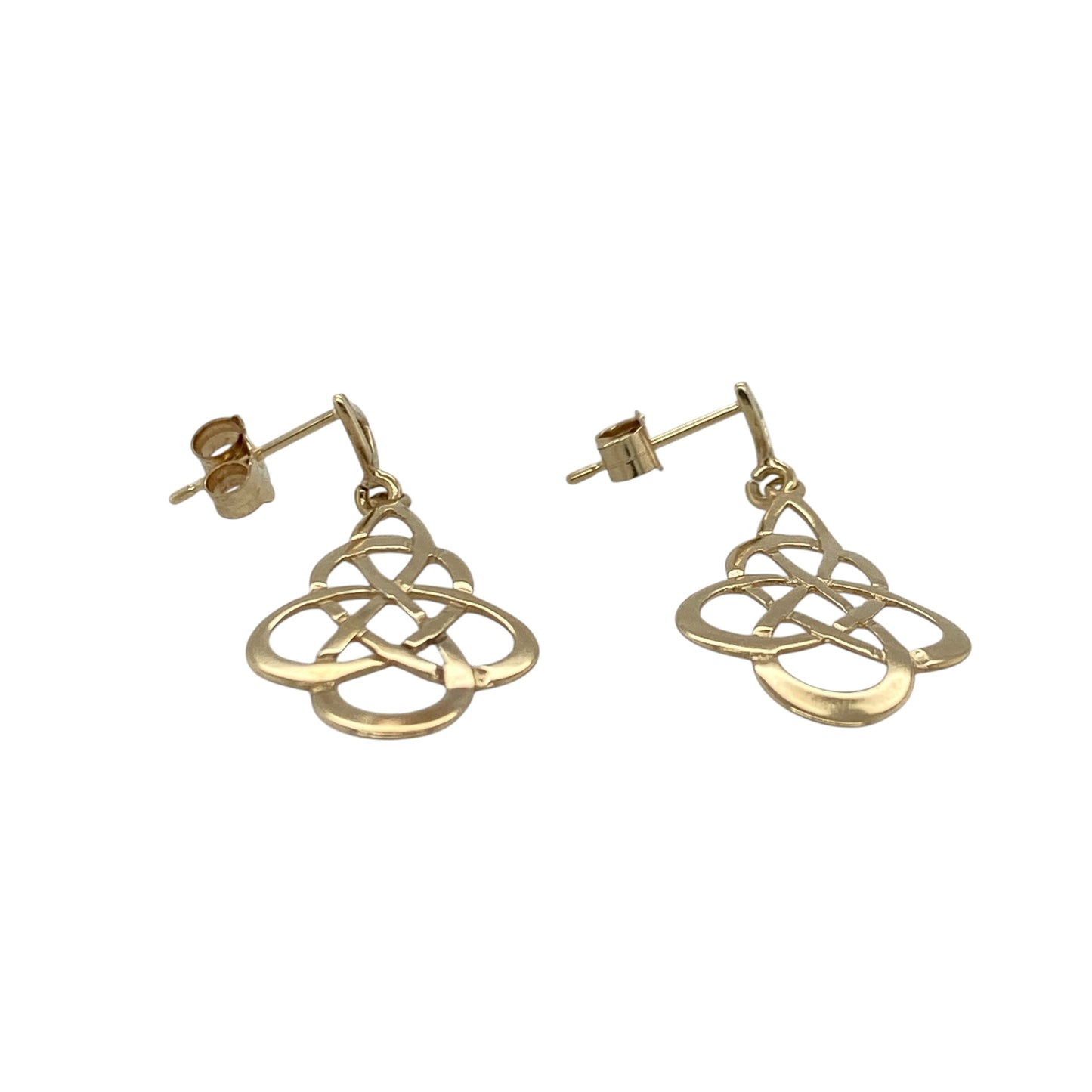 This pair of pre-owned 9ct yellow gold Celtic knot drop earrings showcases a timeless design inspired by traditional Celtic symbolism.

Design: Featuring elegant Celtic knot drops, these earrings represent eternity and interconnectedness through their intricate openwork design. Their lightweight construction makes them comfortable for everyday wear while adding a meaningful touch to any outfit.
Material: Made from 9-carat yellow gold.
Earring Detail: Celtic knot drop earrings with secure hook fastenings.