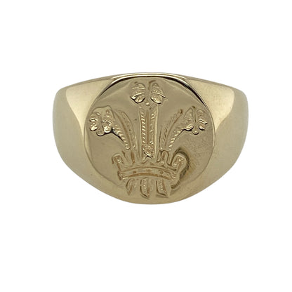 9ct Gold Welsh Three Feathers Round Signet Ring