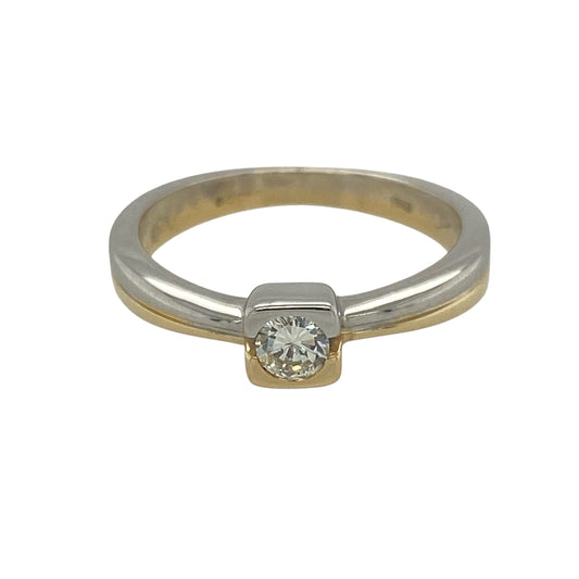 18ct Gold & Diamond Solitaire Ring