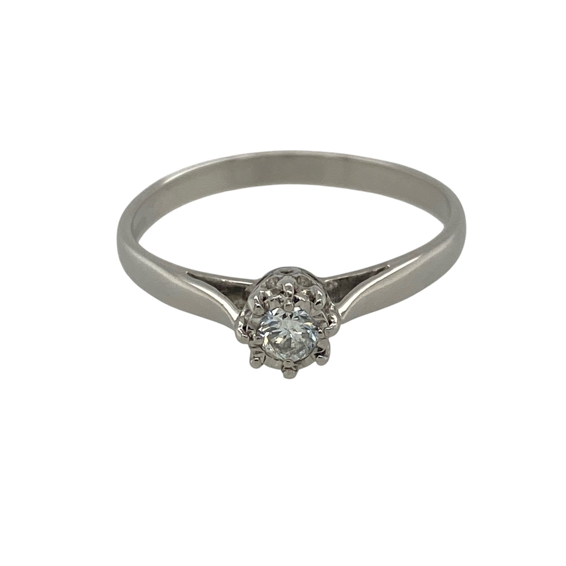 18ct White Gold & Diamond Solitaire Ring