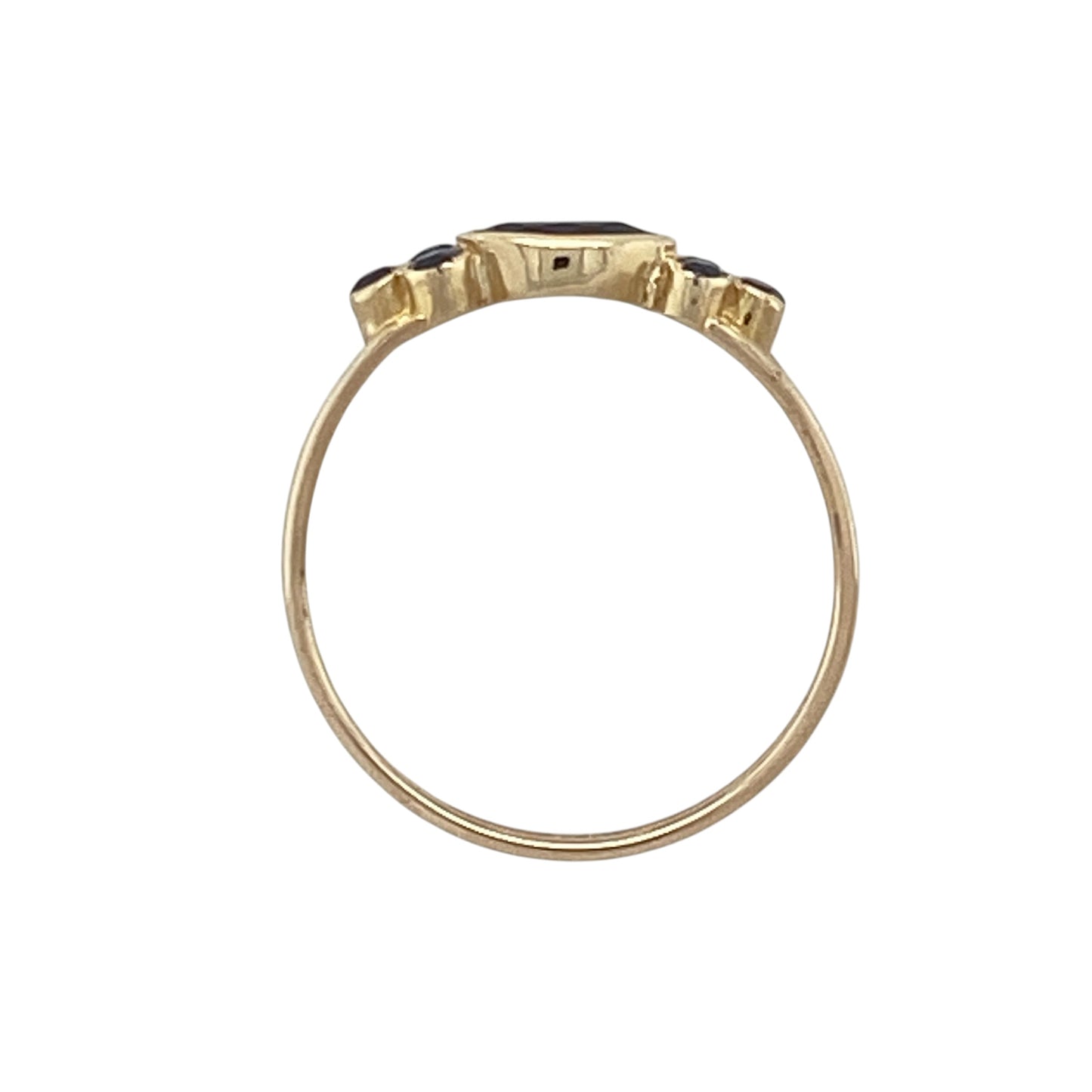 9ct Gold & Sapphire Ring