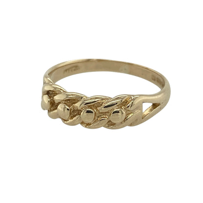 This pre-owned 9ct yellow gold keeper band ring is a timeless piece, featuring the classic woven design that has remained a favourite for generations.

Design: Showcasing the traditional keeper style with its distinctive interwoven pattern, this ring measures approximately 5mm wide across the front. Its classic design gives it a bold yet comfortable look, making it ideal for everyday wear or as a unique addition to any jewellery collection.
Material: Made from 9-carat yellow gold.