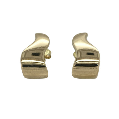 This pair of pre-owned 9ct yellow gold wave stud earrings offers a stylish and contemporary design, perfect for everyday wear.

Design: Featuring an elegant flowing wave design, these polished stud earrings have a modern yet timeless look that complements both casual and formal outfits. Their smooth curves and classic yellow gold finish make them a versatile addition to any jewellery collection.
Material: Made from 9-carat yellow gold.
Size & Weight: Total weight 2.60 grams.
