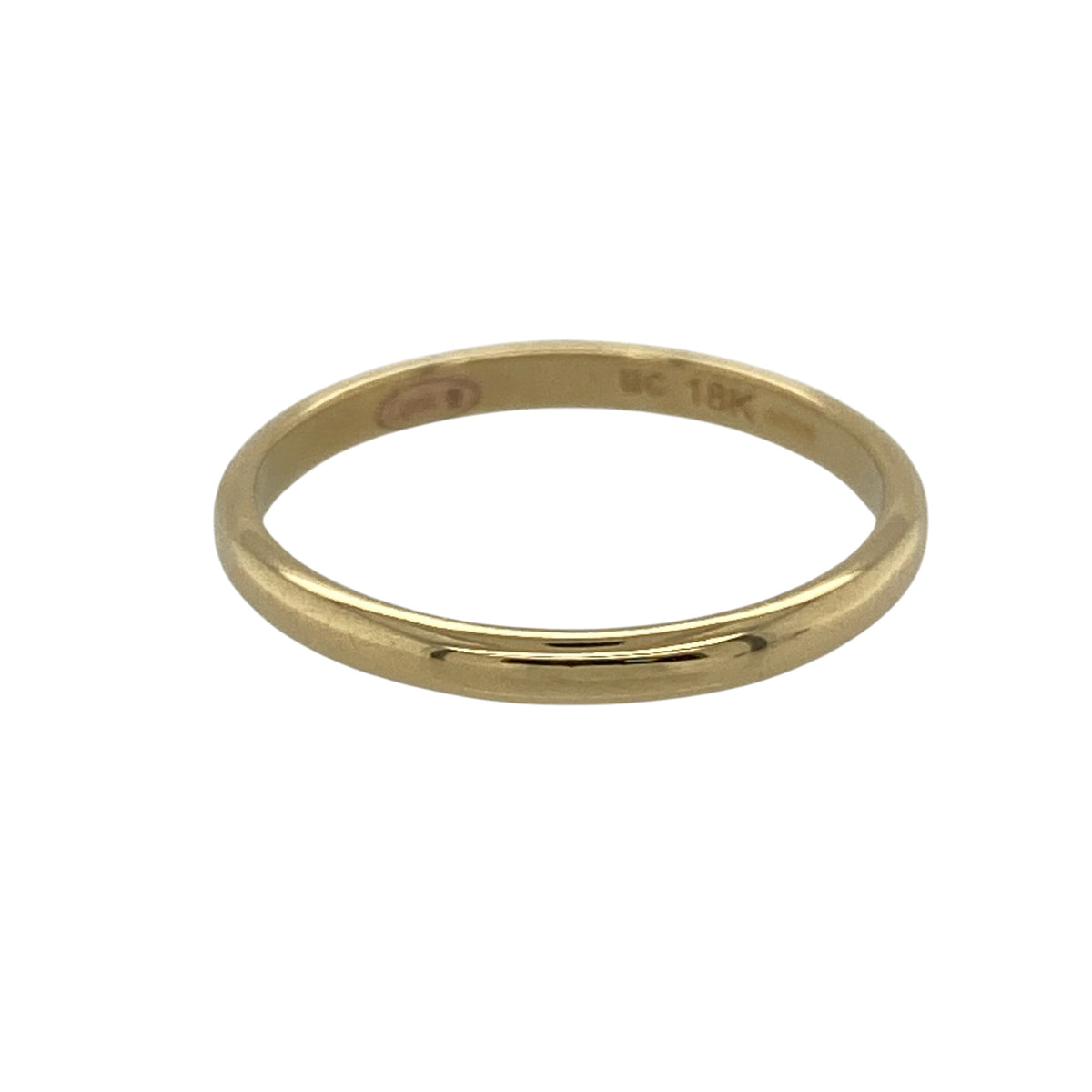 This pre-owned 18ct yellow gold Clogau Cariad wedding band ring is a timeless symbol of love, beautifully combining classic elegance with iconic Welsh heritage.

Design: Featuring a polished 2mm wide band from Clogau's much-loved Cariad collection, this elegant wedding ring offers a slim and comfortable profile for everyday wear. Its timeless design makes it perfect as a wedding band, stacking ring or meaningful gift, with the added distinction of Clogau's renowned Welsh gold heritage.
