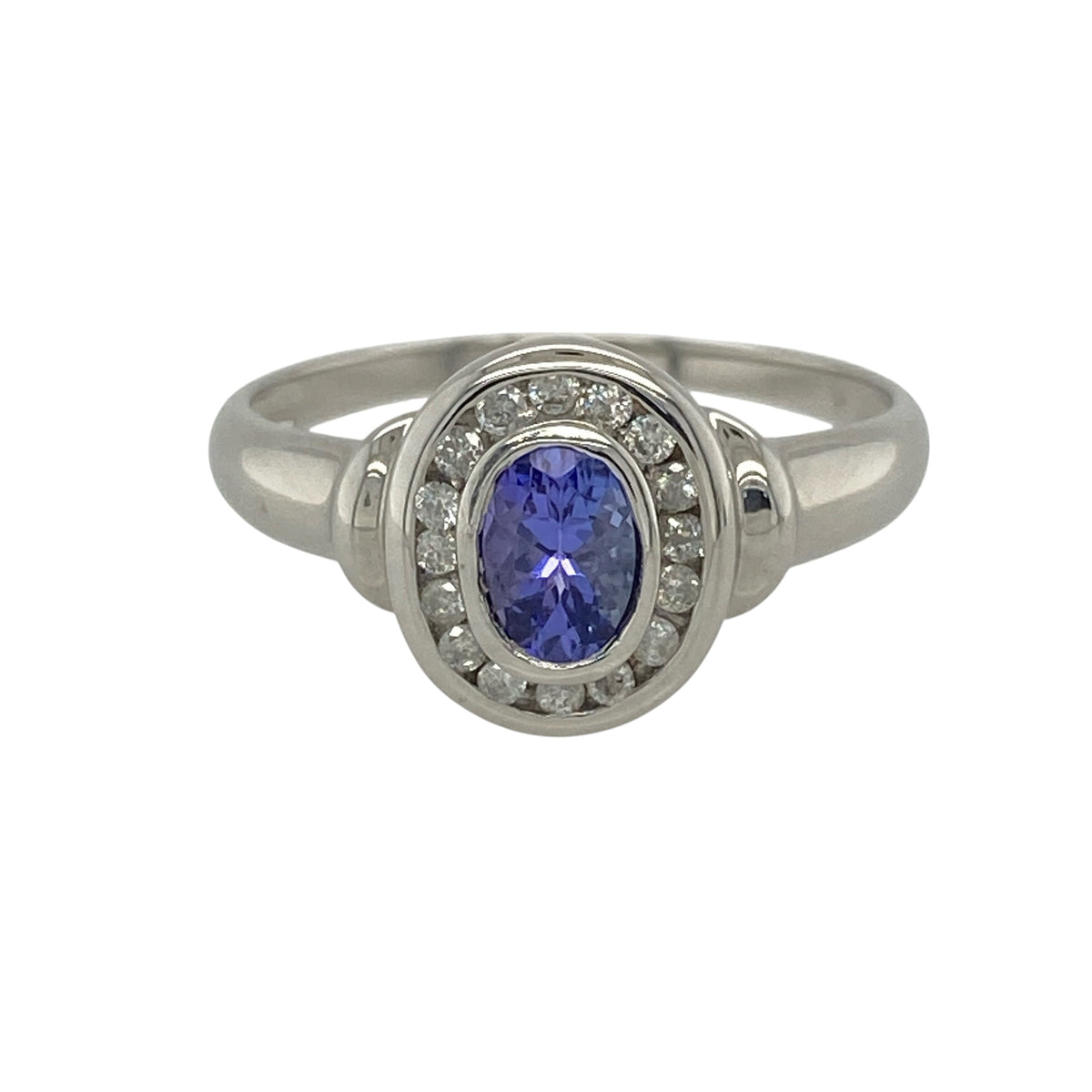 9ct White Gold Diamond & Tanzanite Cluster Ring