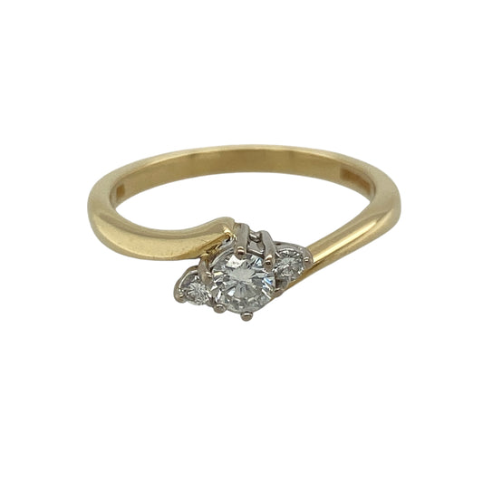 18ct Gold & Diamond Trilogy Twist Ring