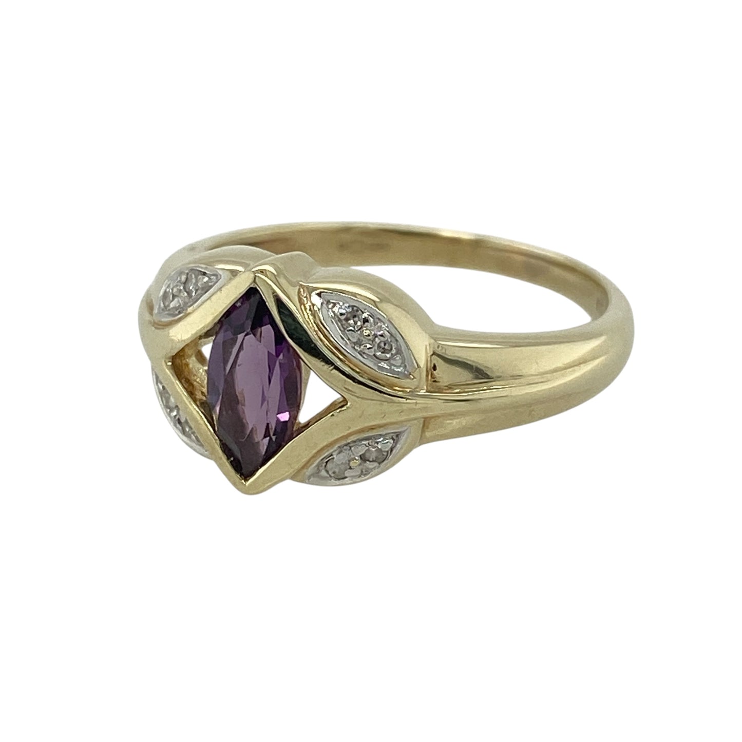 This pre-owned 9ct yellow gold diamond and amethyst ring is a timeless design, beautifully showcasing a vibrant marquise cut amethyst with sparkling diamond accents.

Design: Featuring a striking marquise cut amethyst at its centre, this elegant ring is enhanced by sparkling diamonds that add extra brilliance to the design. The warm yellow gold setting perfectly complements the rich purple tones of the amethyst, making it a stunning choice for everyday wear or special occasions.