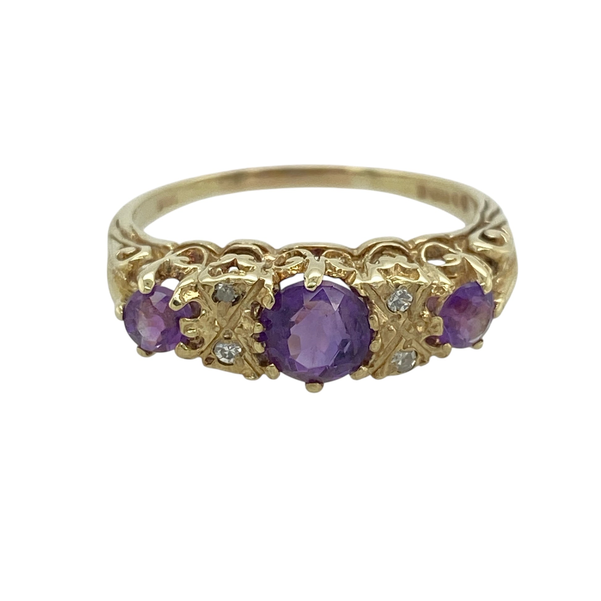 9ct Gold Diamond & Amethyst Vintage Style Ring