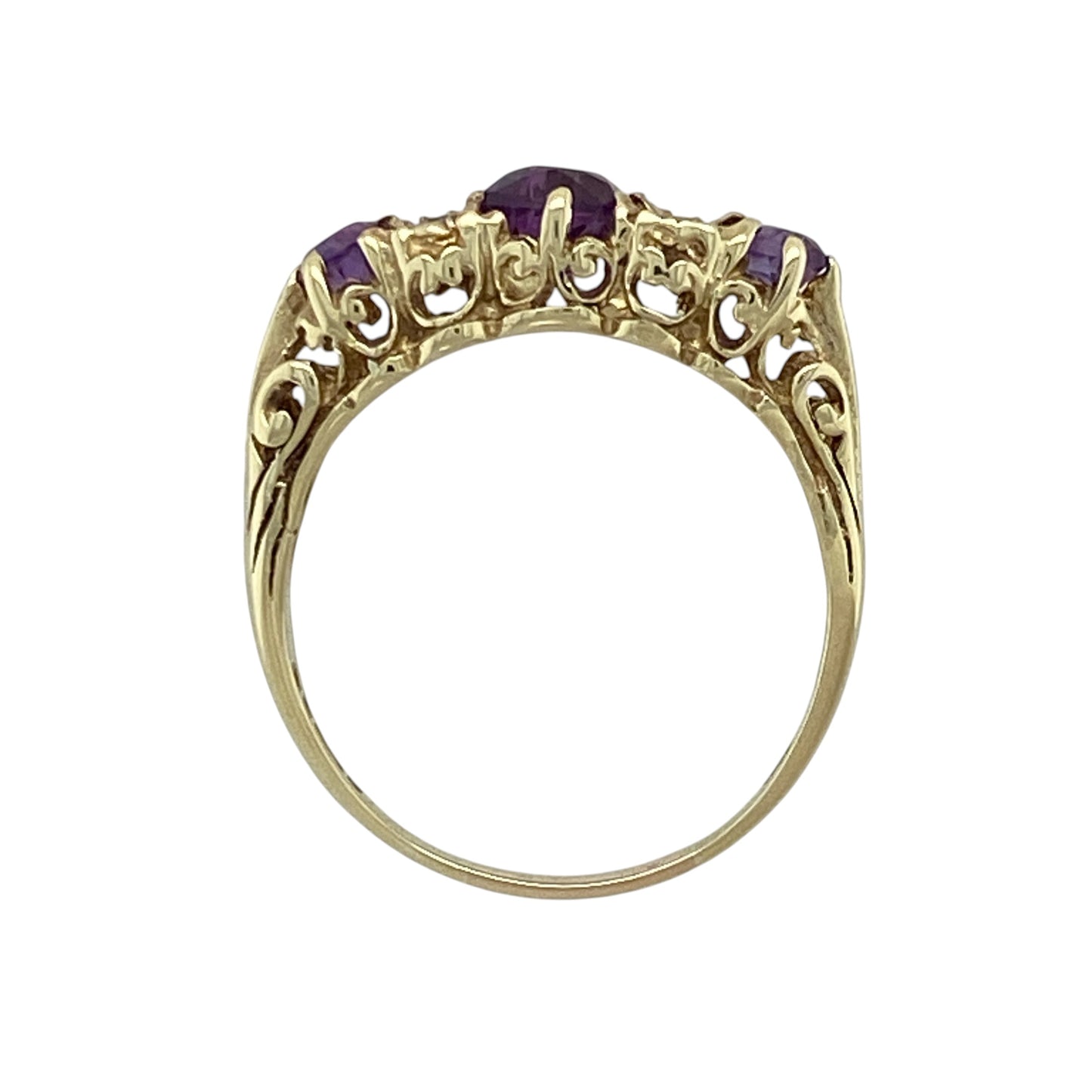9ct Gold Diamond & Amethyst Vintage Style Ring