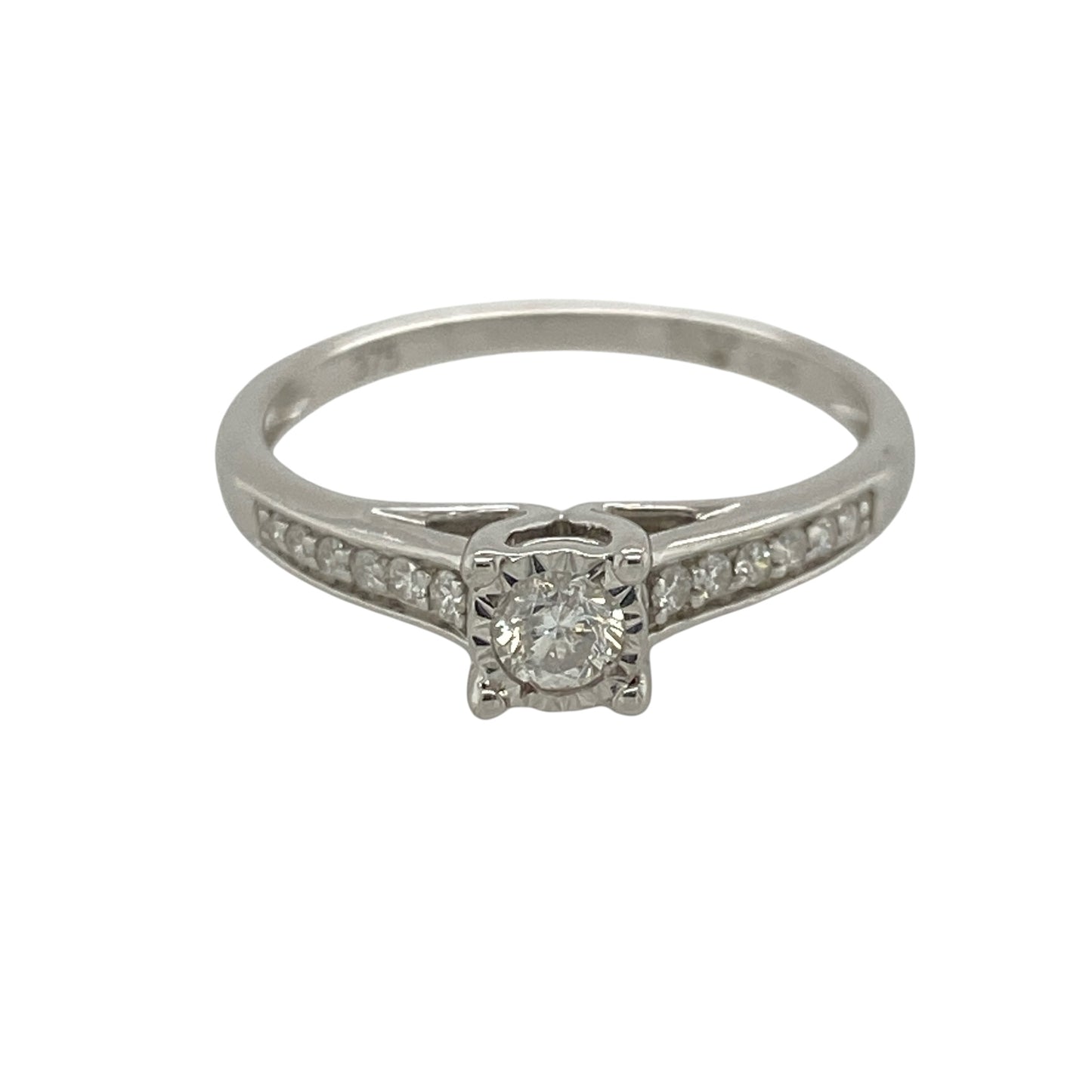 9ct White Gold & Diamond Solitaire Ring