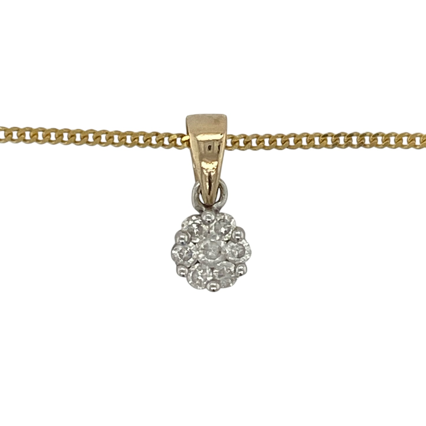 This pre-owned 9ct yellow gold diamond cluster pendant necklace is a classic design, featuring approximately 0.22ct of diamond content suspended from a curb chain.

Design: Featuring a diamond cluster pendant suspended from an 18-inch curb chain, this necklace combines a classic cluster design with the warm finish of 9ct yellow gold.
Material: Made from 9-carat yellow gold.
Gemstone Detail: Approximately 0.22ct of diamond content set in total.