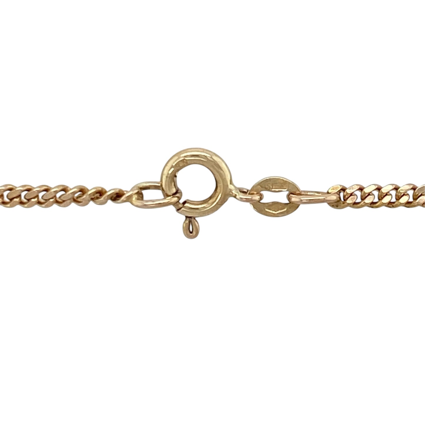 This pre-owned 9ct yellow gold curb chain is a classic and versatile design, featuring traditional curb links in a warm yellow gold finish.

Design: Featuring a traditional curb link design, this chain has a classic profile suitable for wearing alone or with a pendant.
Material: Made from 9-carat yellow gold.
Chain Detail: Curb links measure approximately 2mm wide.
Size & Weight: Approximately 18 inches long. Total weight 6.10 grams.