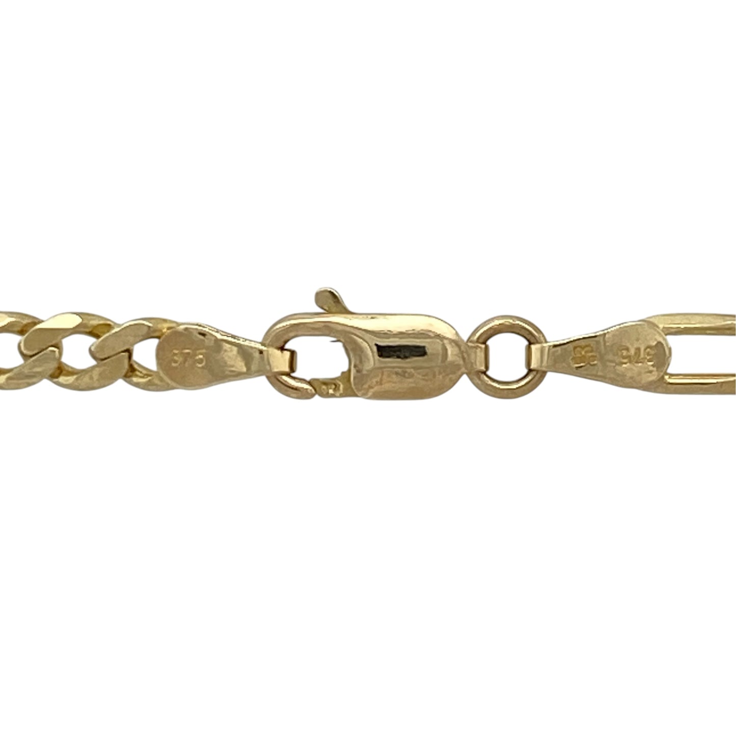 This pre-owned 9ct yellow gold Figaro chain is a substantial classic design, featuring the distinctive alternating link pattern associated with Figaro chains.

Design: Featuring a traditional Figaro link pattern, this chain has a substantial profile finished in warm 9ct yellow gold.
Material: Made from 9-carat yellow gold.
Chain Detail: Figaro links measure approximately 4mm wide.
Size &amp; Weight: Approximately 18 inches long. Total weight 9.20 grams.