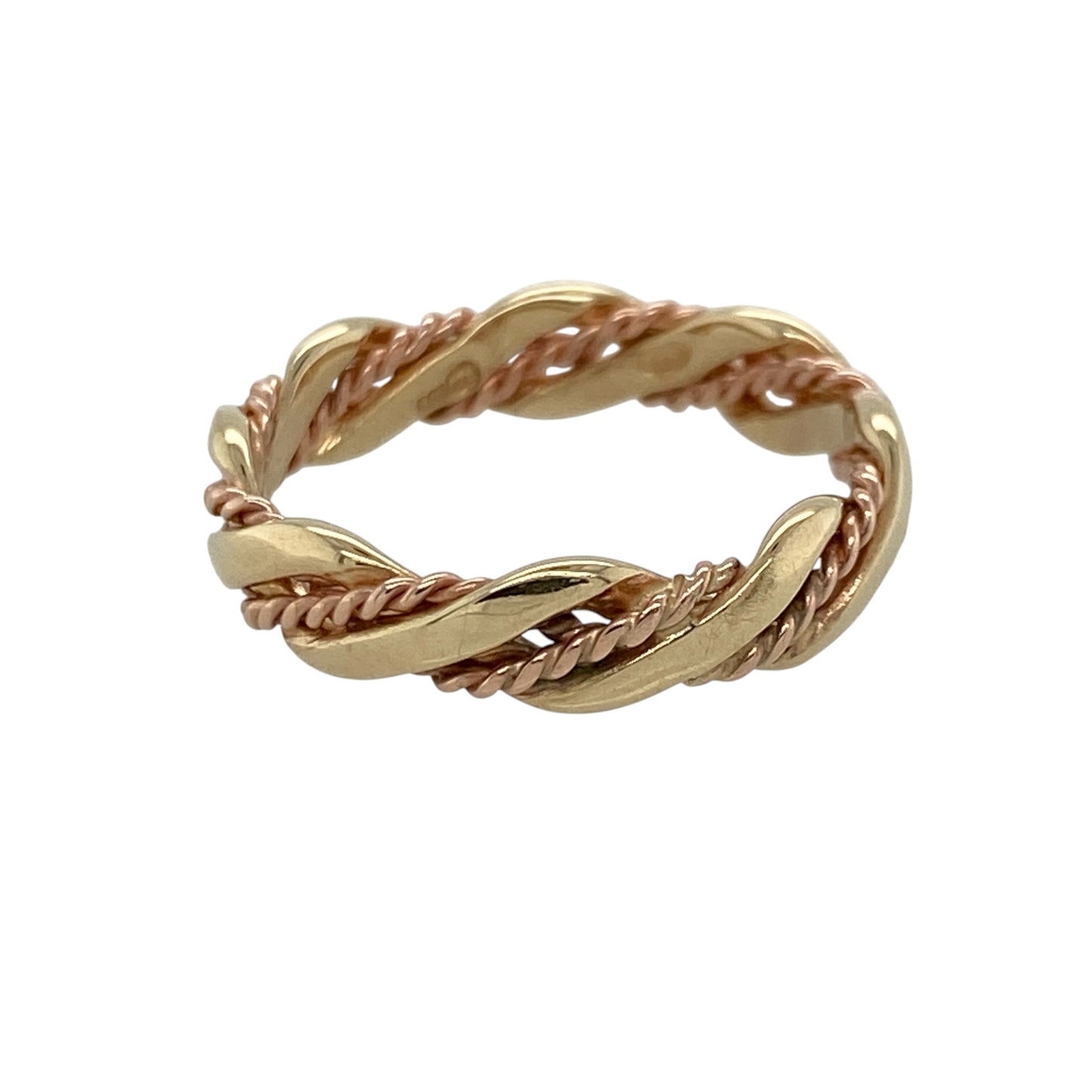 This pre-owned 9ct yellow and rose gold Clogau twisted plaited band ring is a distinctive two-tone design, featuring intertwined gold detailing.

Design: Featuring a twisted plaited band design, this Clogau ring combines warm yellow gold with contrasting rose gold detailing.
Material: Made from 9-carat yellow and rose gold.
Ring Detail: Twisted plaited band measuring approximately 5mm wide.
Size & Weight: Ring size N. Total weight 2.50 grams.