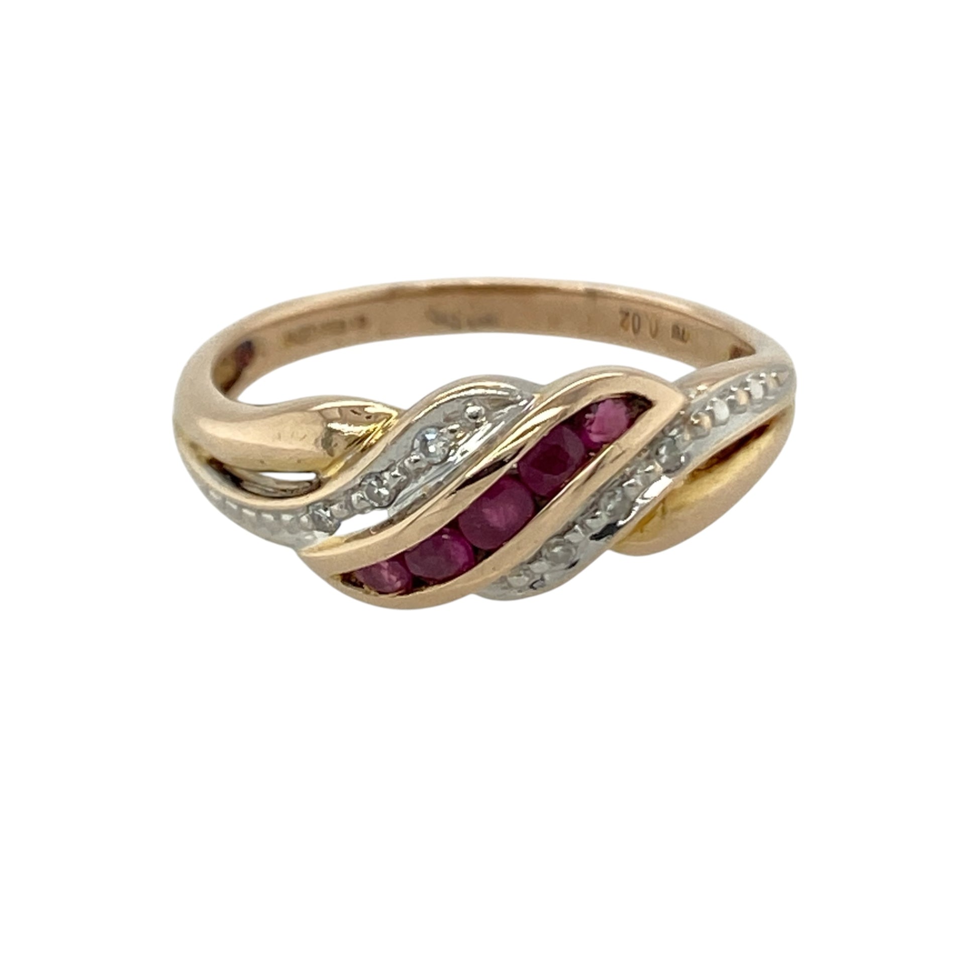 9ct Gold Diamond & Ruby Twist Band Ring