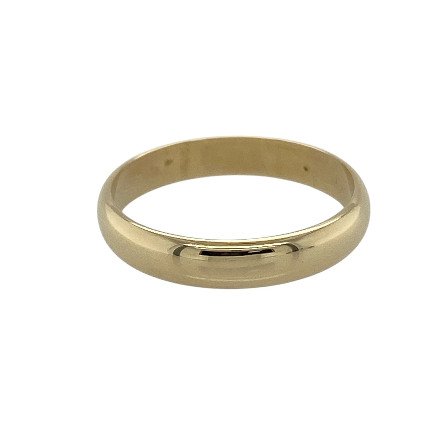 This pre-owned 9ct yellow Welsh gold wedding band ring is a classic design, featuring a simple 3mm wide profile.

Design: Featuring a traditional wedding band design, this ring has a simple and timeless finish in warm yellow Welsh gold.
Material: Made from 9-carat yellow Welsh gold.
Ring Detail: Wedding band measures approximately 3mm wide.
Size & Weight: Ring size J. Total weight 1.50 grams.