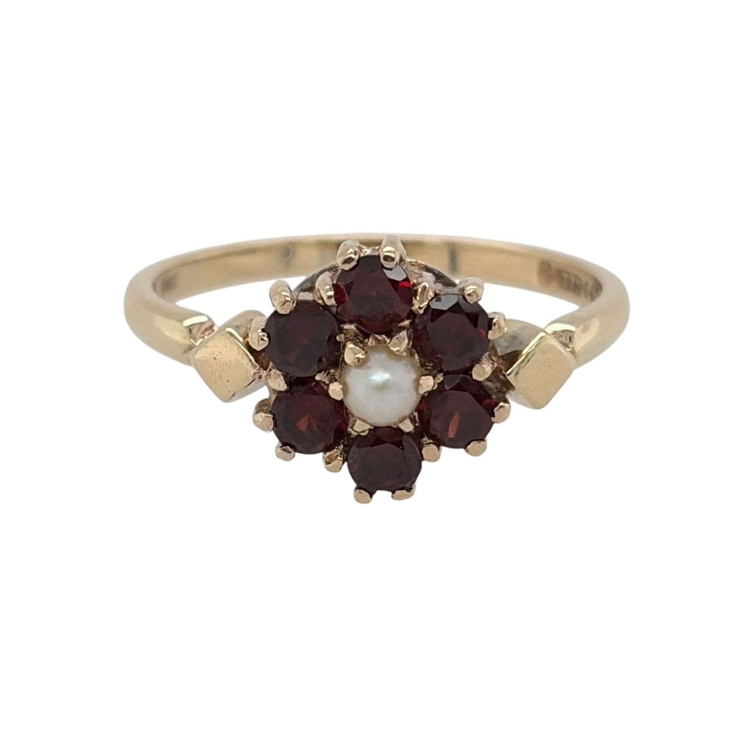9ct Gold Garnet & Pearl Flower Cluster Ring