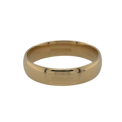 This pre-owned 18ct yellow gold wedding band ring is a classic and substantial design, featuring a traditional 5mm wide profile.

Design: Featuring a traditional wedding band design, this ring has a classic and timeless finish in warm 18ct yellow gold.
Material: Made from 18-carat yellow gold.
Ring Detail: Wedding band measures approximately 5mm wide.
Size & Weight: Ring size R. Total weight 5.50 grams.