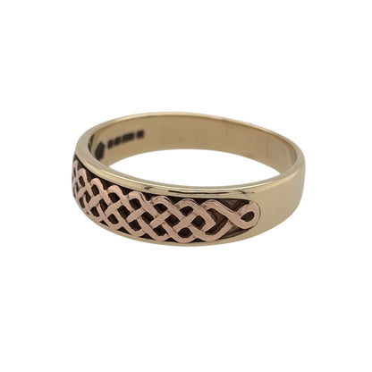Add a meaningful and elegant piece to your jewellery collection with this pre-owned 9ct yellow and rose gold Clogau Lady Guinevere Celtic band ring, combining heritage-inspired design with a refined finish—perfect for everyday wear or special occasions.

Design: The ring features a Celtic-inspired band design from the Lady Guinevere collection, showcasing intricate detailing that symbolises eternity and connection.