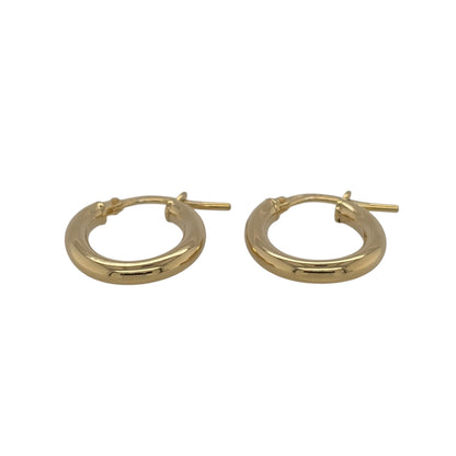New 9ct Yellow Gold Plain Oval Creole Earrings with the weight 0.90 grams and approx 2cm height